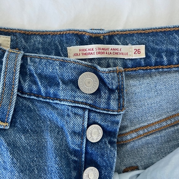 Levi’s Ribcage Straight Ankle Women’s Jeans - Picture 3 of 6